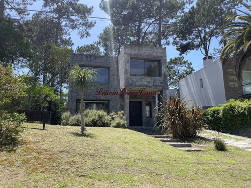 Venta Casa 3 Dormitorios En Montoya , La Barra 