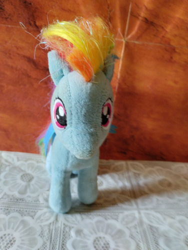 Muñeca De Peluche My Little Pony Rainbow Dash Hasbro (Usado)