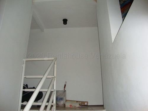 Imagen 26 de 30 de Casa En Venta Zona Centro-este Barquisimeto 22-21162 M&n