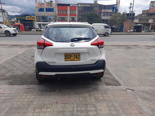 Nissan Kicks Kicks Advance