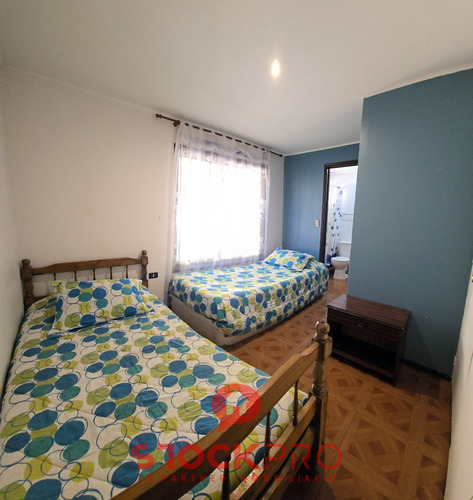 Venta Casa Amoblada En Algarrobo, 3d + 3b + 3est.