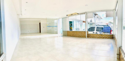 Imagem 10 de 17 de Loja Comercial No Córrego Grande - Lo0236