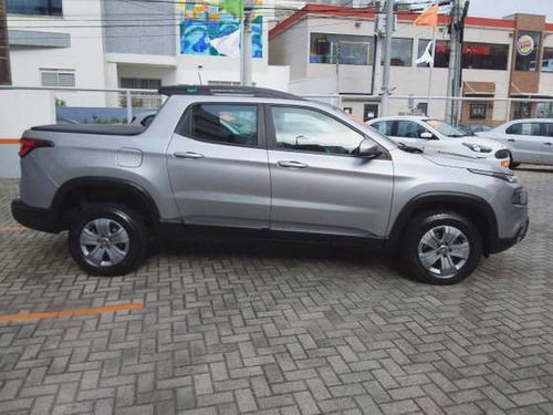 Imagem 9 de 10 de Fiat Toro 1.8 16v Evo Flex Freedom At6
