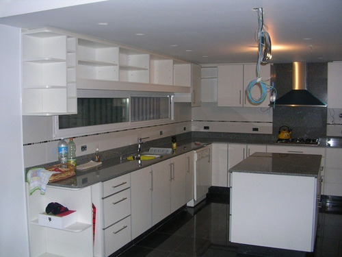 Mueble De Cocina A Medida | Aéreo | Bajo Mesada | Plakards