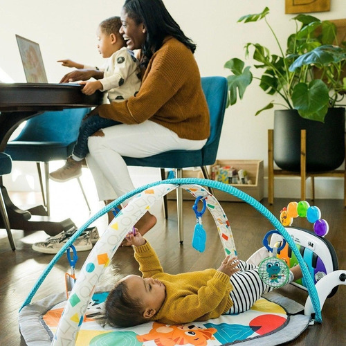 Gimnasio De Bebe Baby Einstein Musical Pataditas Piano