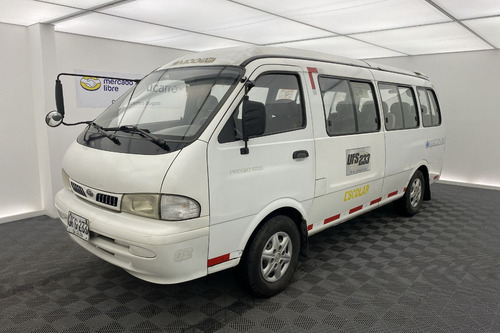 Kia Pregio 3.0 Prgg 8 L 2002