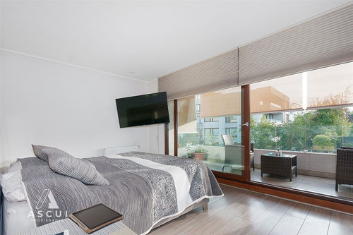 Departamento En Venta De 3 Dorm. En Lo Barnechea