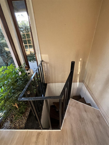 Casa En Venta De 4 Dorm. En Vitacura
