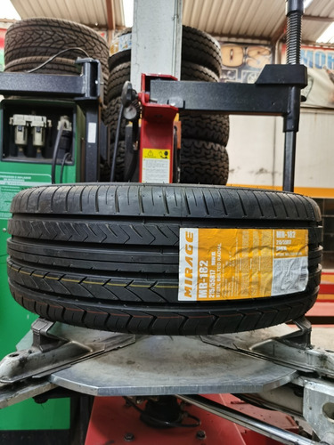 Llanta 215/55 R17 Mirage Mr-182 98w