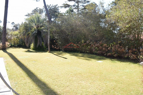 Casa En Country, 4 Dormitorios *- Ref: 3926