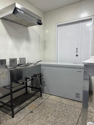 En Venta Fondo De Comercio. Av. Intercomunal. Yb7263