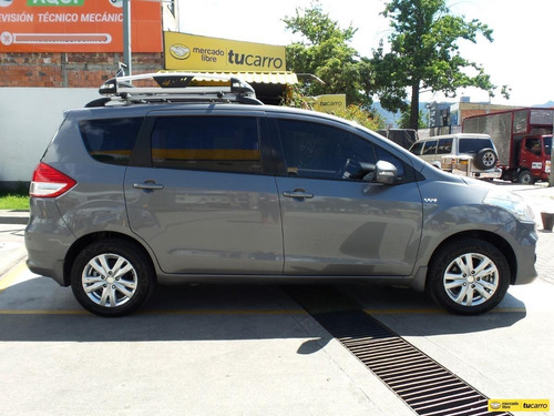 Imagen 8 de 25 de Suzuki Ertiga Mt