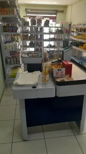 Prédio Comercial Com Padaria E 2 Casa A Venda