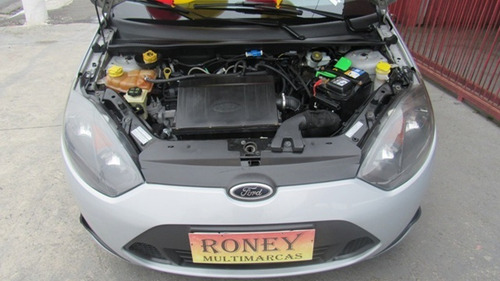 Imagem 10 de 10 de Ford Fiesta Sedan 1.0 Flex