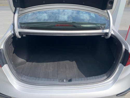 Imagen 10 de 11 de Kia Forte Gt Line 4cil 2.0l Ivt Sedan 2021 Inv 218/21