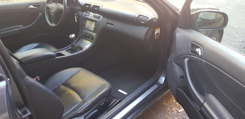 Imagen 12 de 15 de Mercedes-benz Clase C 2.2 C220 Sportcoupe Cdi Plus