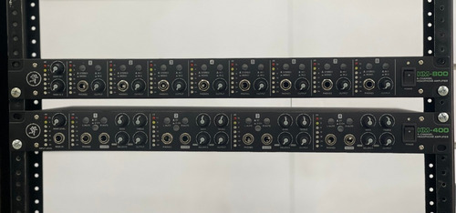 Imagen 2 de 4 de Amplificador De Audifonos Profesional 4 Canales Mackie