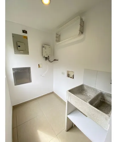 100m2 Apartamento En El Poblado