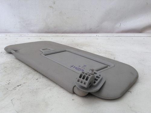 Visera Parasol Izquierda Hyundai Accent Mod 18-22 (Usado)