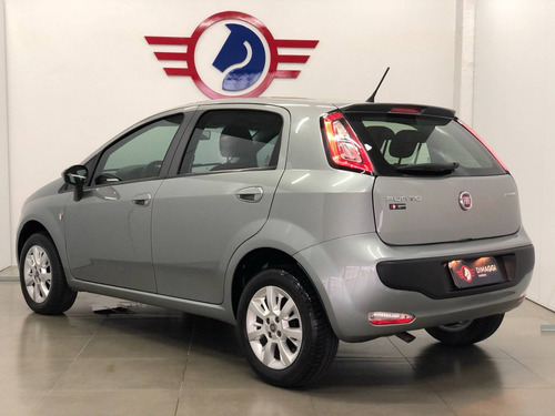 Fiat Punto 1.4 Attractive 8v Flex 4p Manual