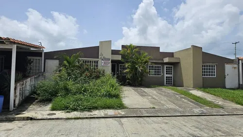 Casa - Canaima, Guatire - 328m2