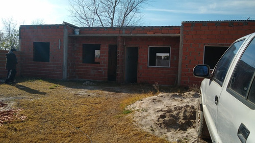 Imagen 3 de 7 de Duplex/ Chalet En Construcción Calle 6 Nº 8830 Mar Del Tuyu