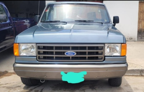 Ford F-100 4.9i