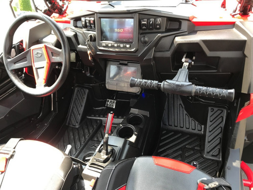 Imagen 2 de 15 de Polaris Razer Rzr 1000 Turbo Xps 2017 Nacional!!!!!! Unico
