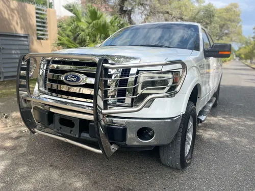 Ford F-150 Lariat 2010