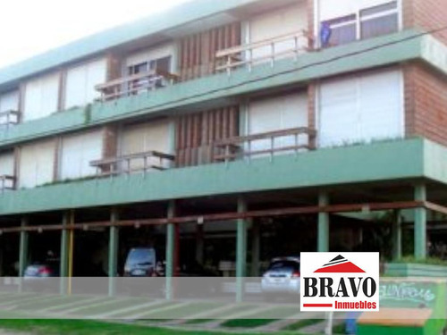 Venta Departamento 1 Dormitorio Villa Gesell Con Cochera