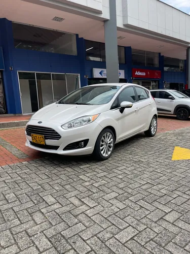 Ford Fiesta 1.6 Hatchback Titanium