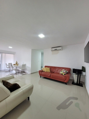 Imagen 11 de 23 de En Venta Apartamento En Frutas Condominiums 04143179211