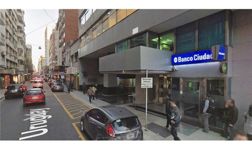 Imagen 2 de 4 de Venta Cochera Uruguay Y Corrientes