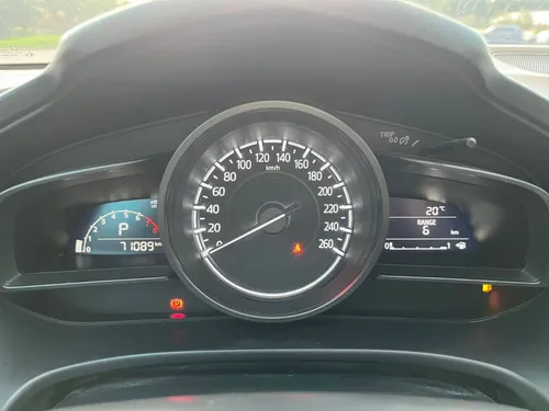 Mazda 3 2.0 Touring