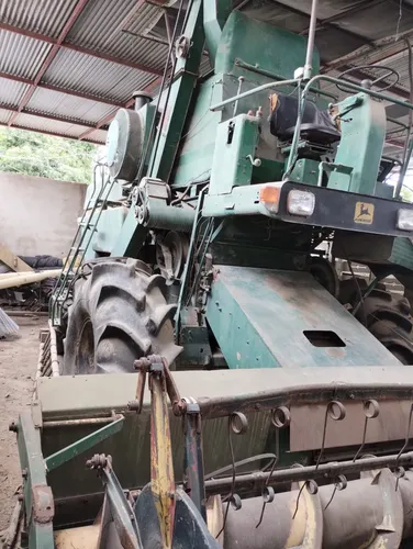 Maquina Combinada John Deere