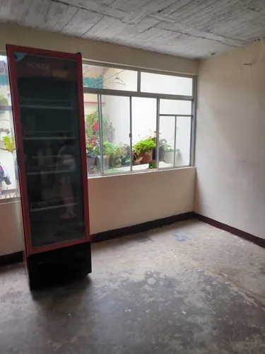 ¡amplia Casa De Dos Niveles - Ideal Para Familia Extensa O Inversión! En Sibate