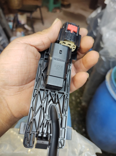 Kit Protección Cableado De Porton Trasero Ram 2018-2022 A102