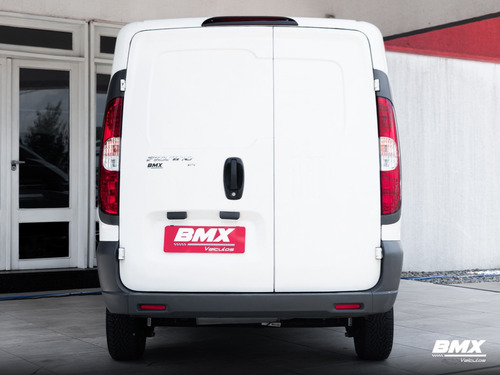 Imagem 4 de 14 de Fiat Fiorino 1.4 Mpi Furgão 8v Flex 2p Manual
