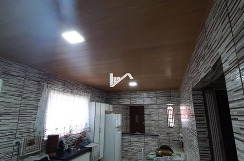 Imagem 10 de 13 de Linda Chácara Com Piscina Em Bairro De Moradores