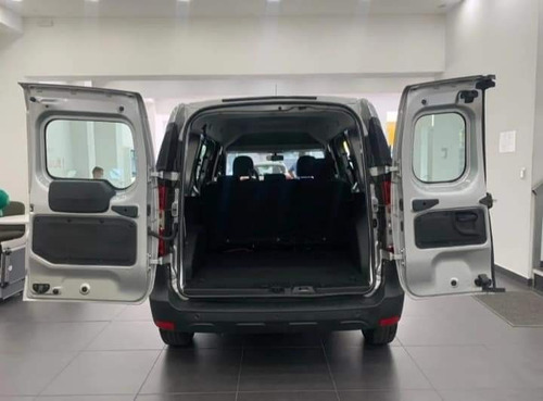 Imagen 13 de 15 de Renault Kangoo Furgon Confort 5 Asientos 1.6 0km 2022 #ev