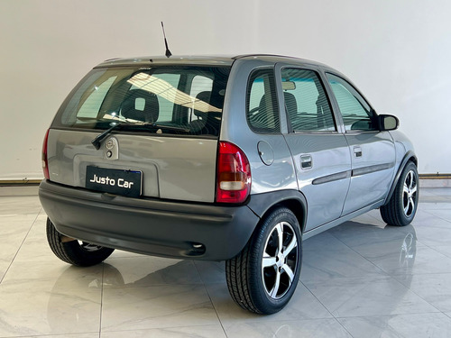 Chevrolet Corsa Corsa Hatch GL 1.6 MPFi 4p