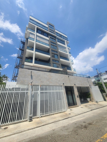 Apartamentos Listos Para Entrega Ubicado Proximo A La Av. Anacaona, Los Cacicazgos, Distrito Nacional