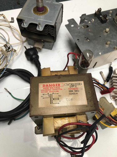 Repuestos Microondas Bgh Quick Chef 13350 (Usado)