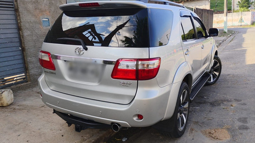Toyota SW4 3.0 Srv 7l 4x4 5p