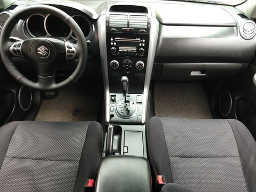Imagen 11 de 12 de Suzuki Grand Vitara 2007 2.4 Gl At