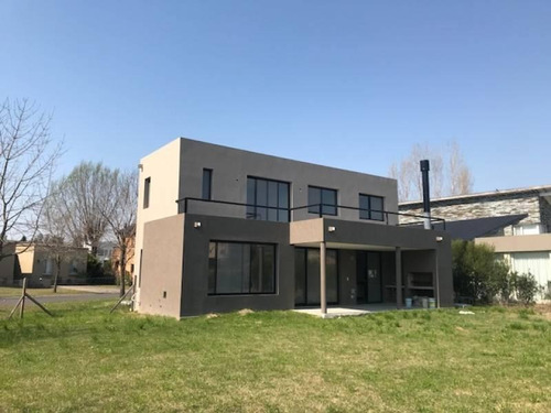 Imagen 3 de 7 de Maroto Propiedades- Vende - San Isidro Labrador