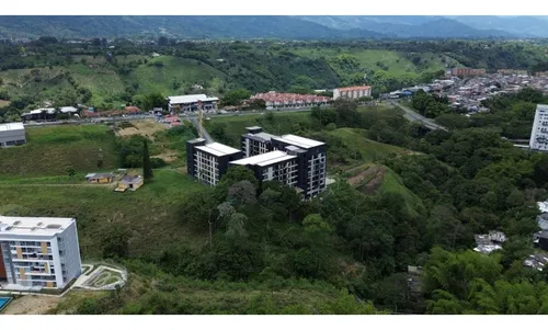 Apartaestudio En Renta Para Estrenar, Av. Centenario-norte De