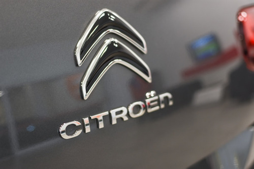 Imagen 13 de 15 de Citroën C4 Cactus 1.6 Vti 115 Feel Am 21.5