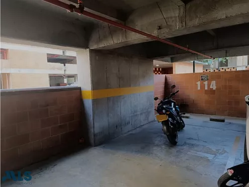 Unidad Cerrada Con Fácil Acceso(mls#249135)