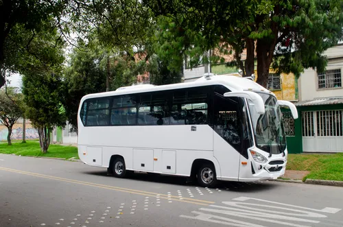 Dong Feng - Condor Carrocerías - Drr 43 Pasajeros